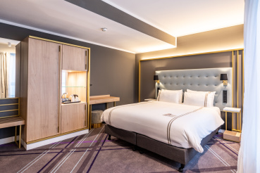 Hotelzimmer Premier Inn Saarbrücken Image